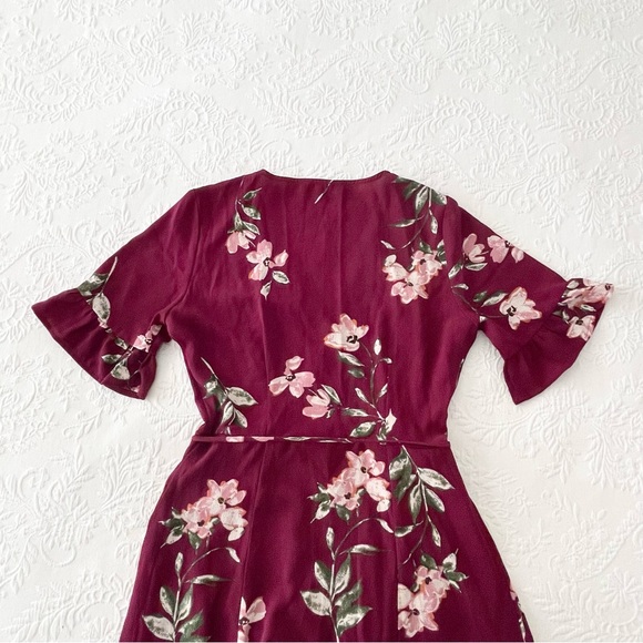 NWOT Lulus September Sunsets Burgundy Floral Print Wrap Maxi Dress XSmall - Picture 5 of 7